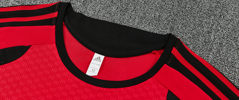 Manchester United 26/27 - Tracksuit