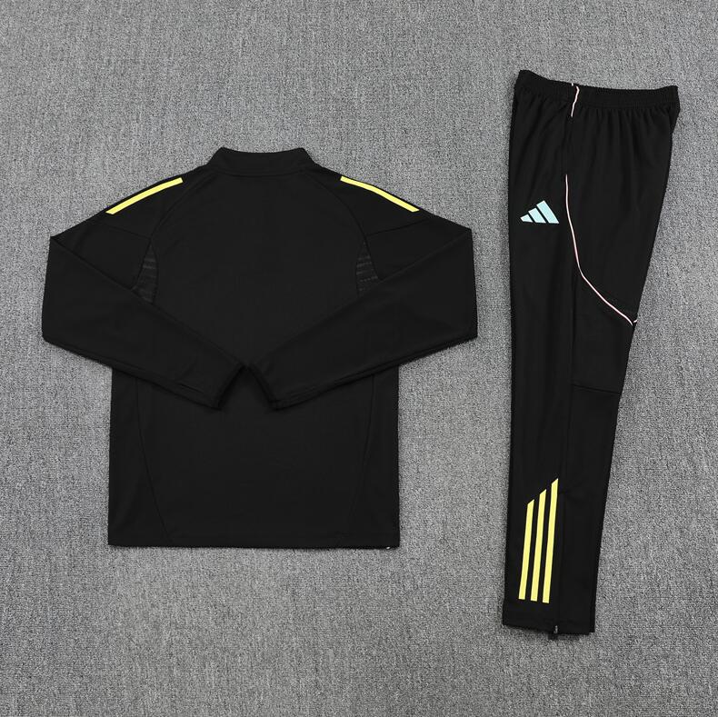 Juventus 25/26 - Tracksuit (Black)