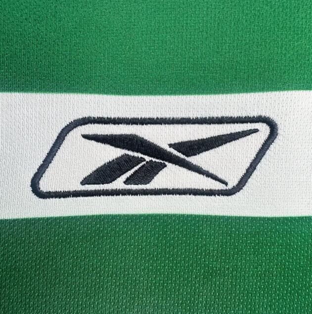 Sporting Lisbon 2003-04 Retro - Home