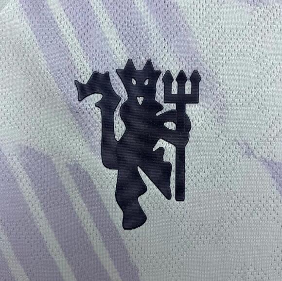 Manchester United 25/26 - Away Kit (Fan)
