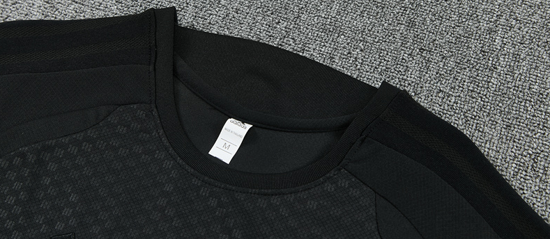 Liverpool 26/27 - Tracksuit