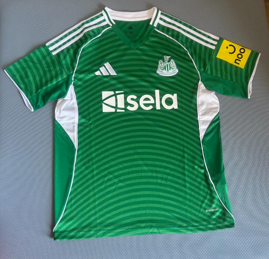 Newcastle United 25/26 - Away Kit (Fan)