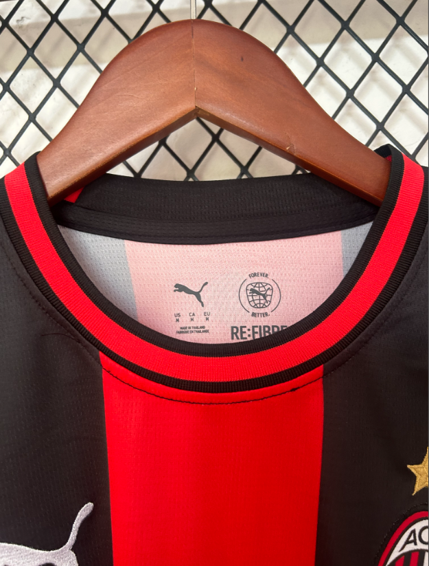 AC Milan 26/27 - Home Kit (Fan)