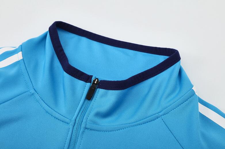 Real Madrid 2005-06 - Tracksuit (Light Blue, Half-Zip)