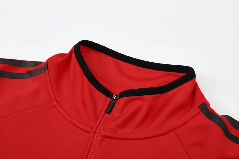 AC Milan 2005-06 - Tracksuit (Red)