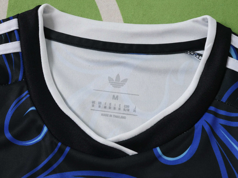 Argentina 2026 World Cup - Away Women Cropped (Fan)