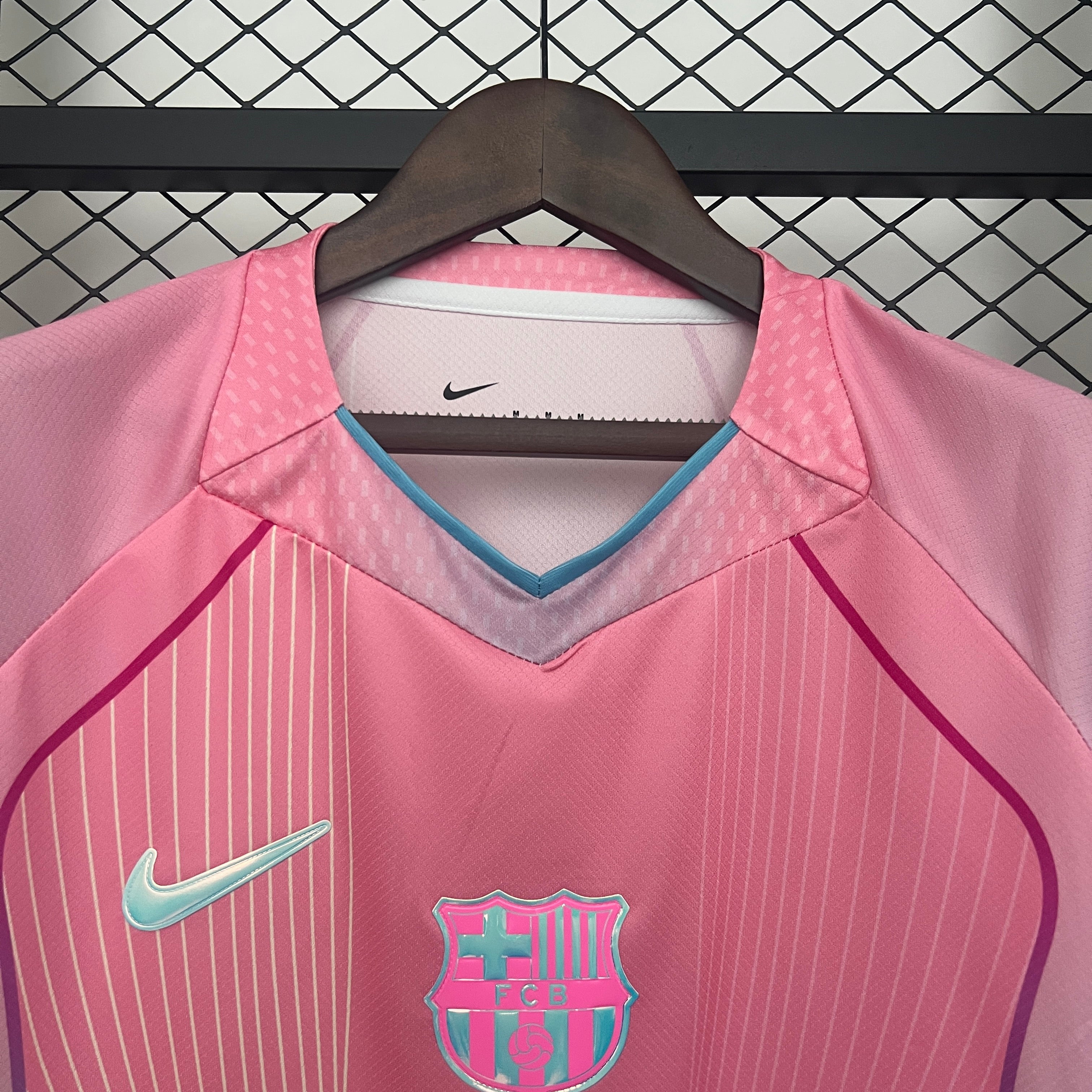 25/26 Barcelona Pink - Kit Concept