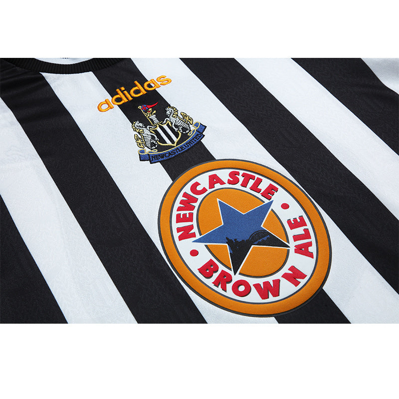 Newcastle United 1997-99 Retro - Home
