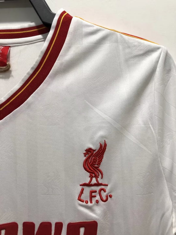 Liverpool 1985-86 Retro - Third