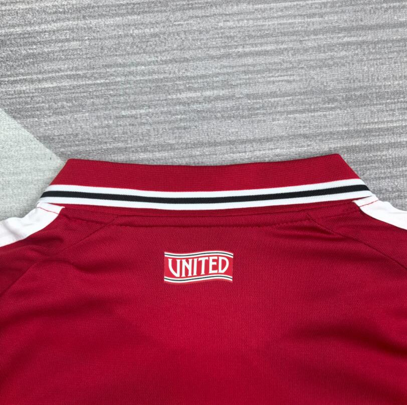 Manchester United 26/27 - Home Kit (Fan)