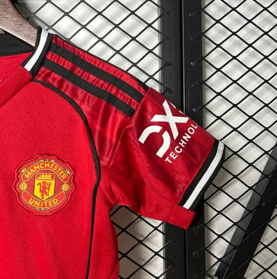 Manchester United 25/26 - Home Kids Kit