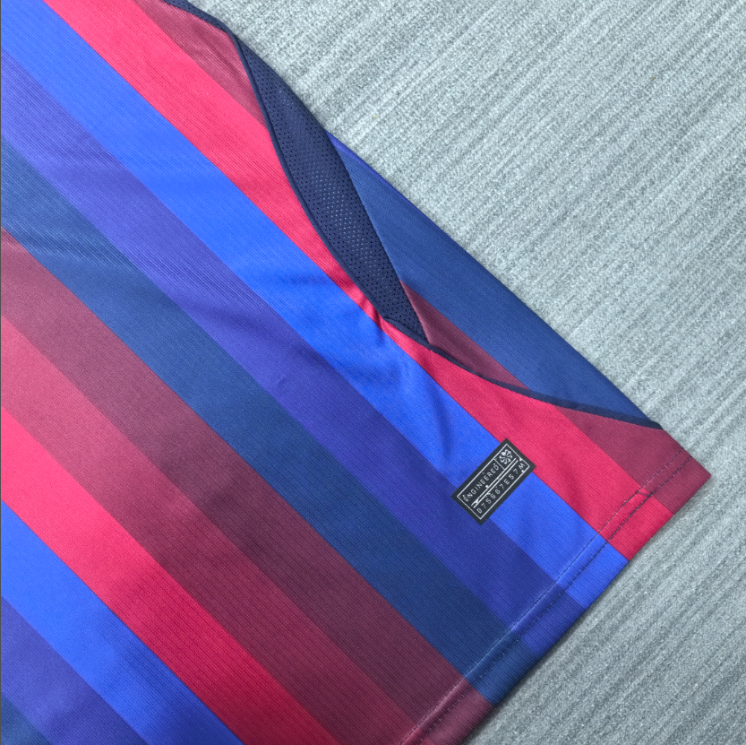 Barcelona 26/27 - Home Kit (Fan)
