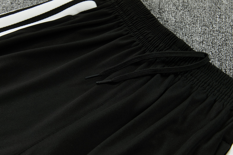 Liverpool 26/27 - Tracksuit