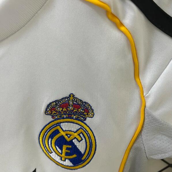 Real Madrid 25/26 - Home Kids Kit
