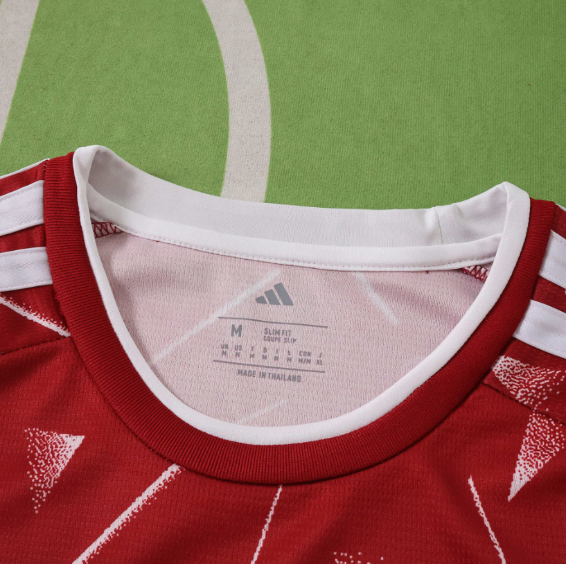 Liverpool 26/27 - Home Kit (Fan)