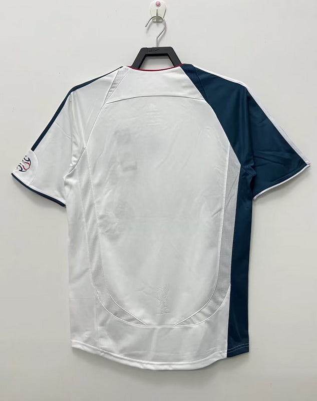 Liverpool 2006-08 Retro - Away
