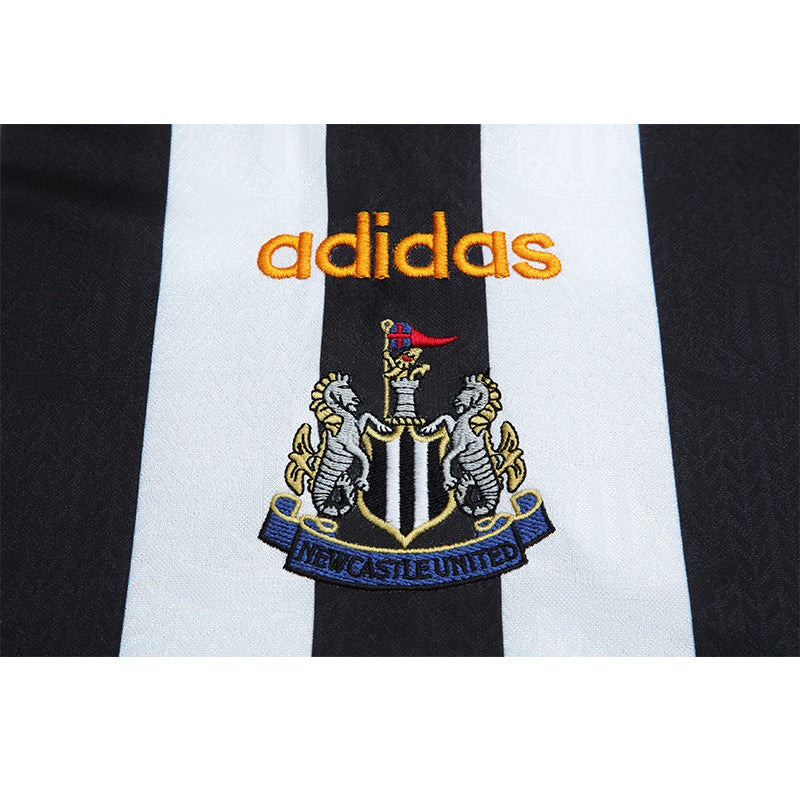 Newcastle United 1997-99 Retro - Home