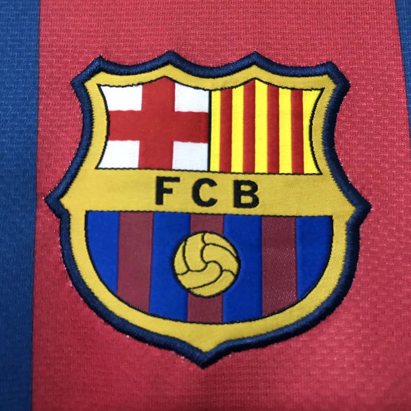 Barcelona 2010-11 Retro - Home