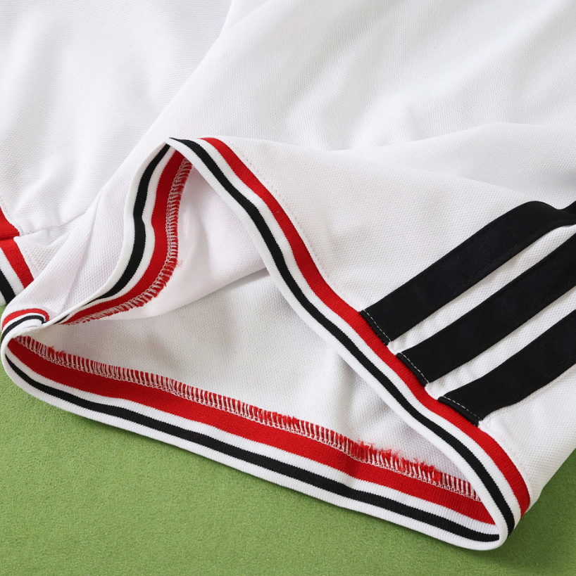 Manchester United 26/27 - Home Shorts