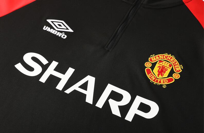 Manchester United 1998-99 - Tracksuit (Black, Half-Zip)