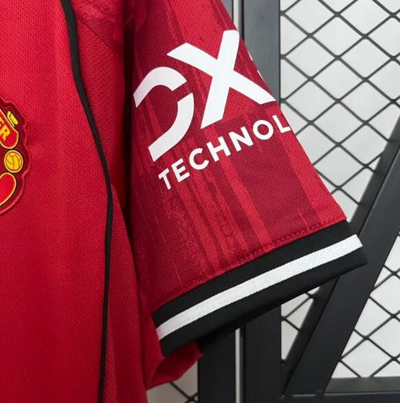Manchester United 25/26 - Home Kit (Fan)