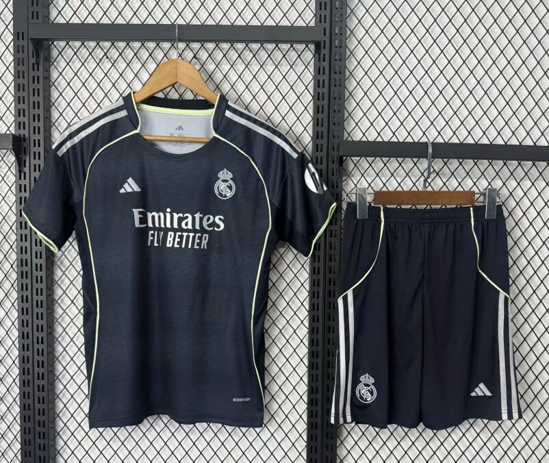 Real Madrid 25/26 - Away Kids Kit