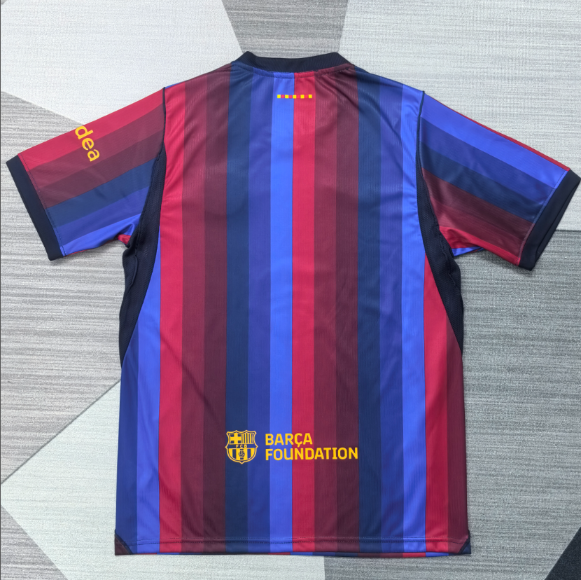 Barcelona 26/27 - Home Kit (Fan)