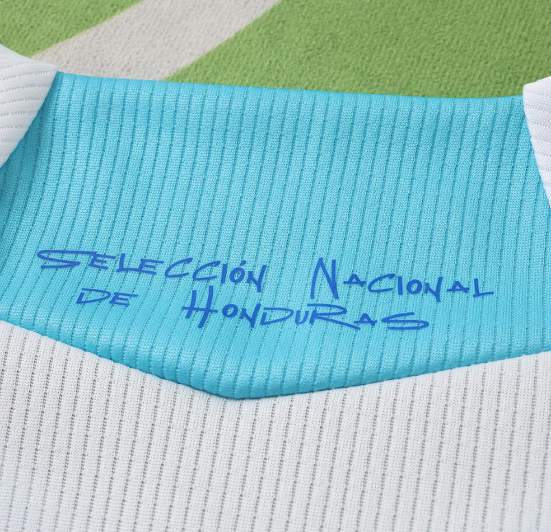 Honduras 26/27 - Away (Fan)