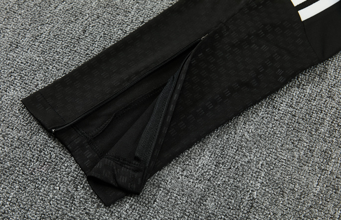 Liverpool 26/27 - Tracksuit