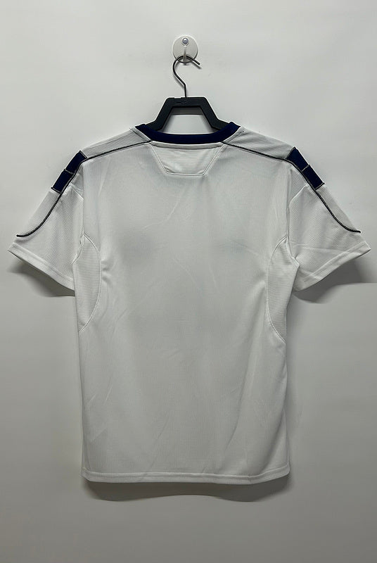 Manchester United 2000-01 Retro - Away