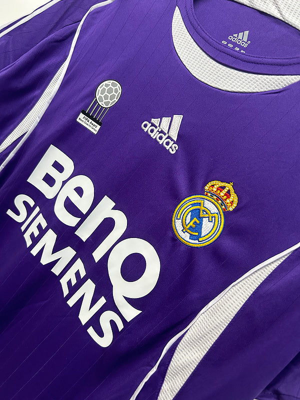 Real Madrid 2006-07 Retro - Away