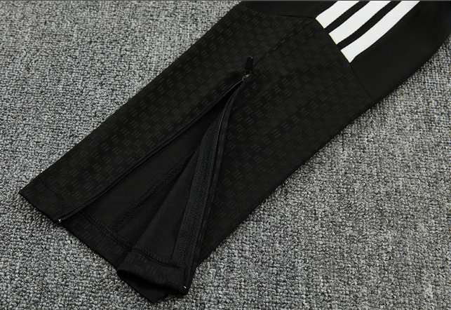 Liverpool 26/27 - Tracksuit (White)