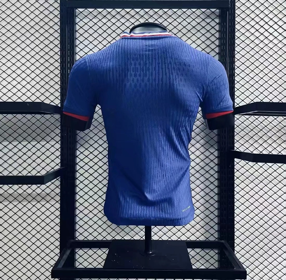Maillot domicile France 2024