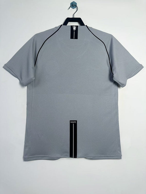 Manchester United 2007-08 Retro - Goalkeeper (Grey)