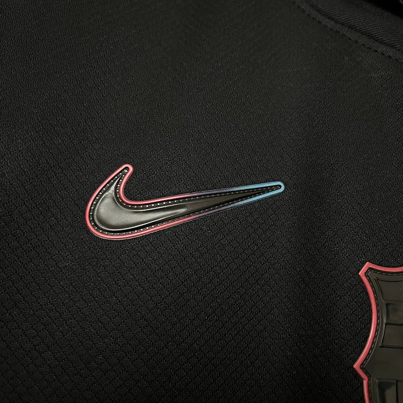 24/25 Barcelona Retro - Away Kit