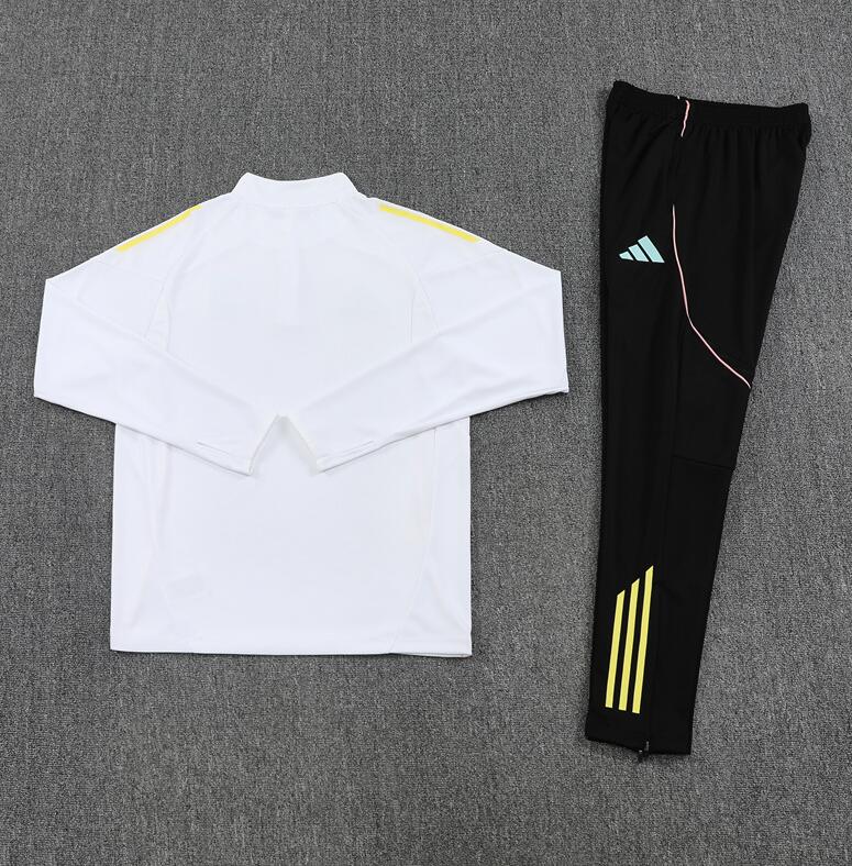 Juventus 25/26 - Tracksuit (White)