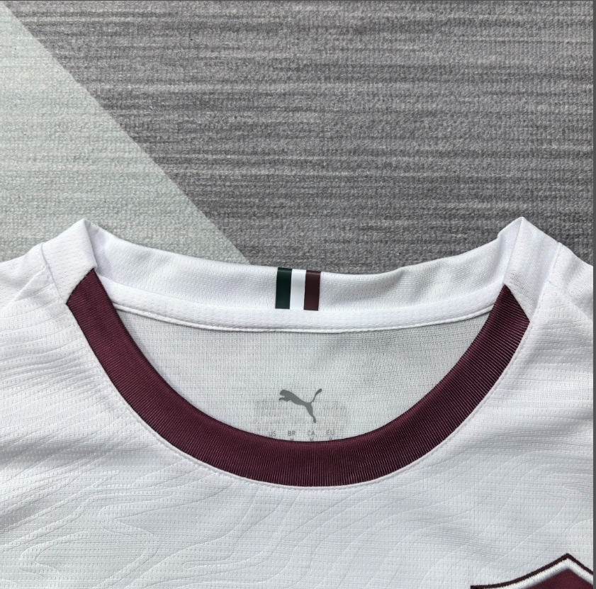 Fluminense 26/27 - Away Kit (Fan)