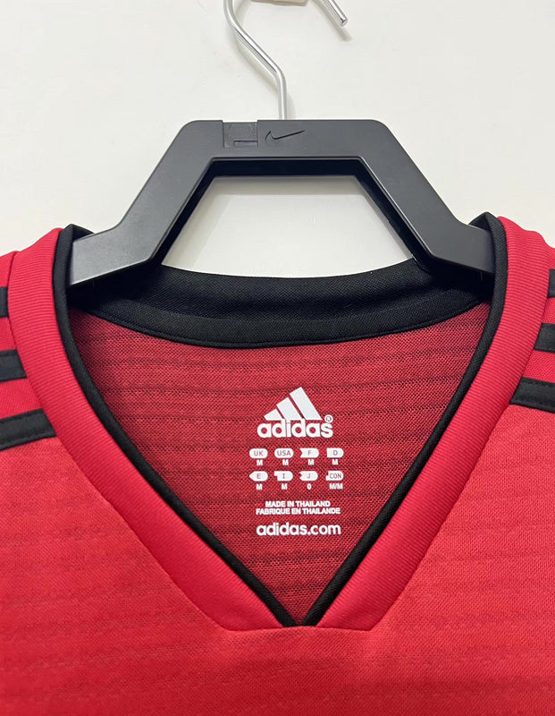 Manchester United 2018-19 Retro - Home
