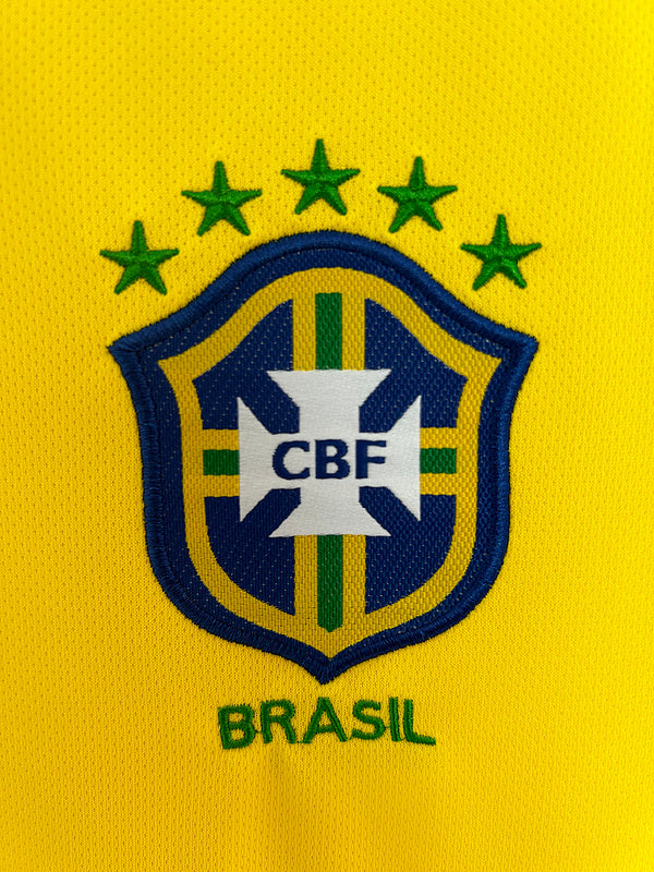 Brazil 2004 Retro - Home