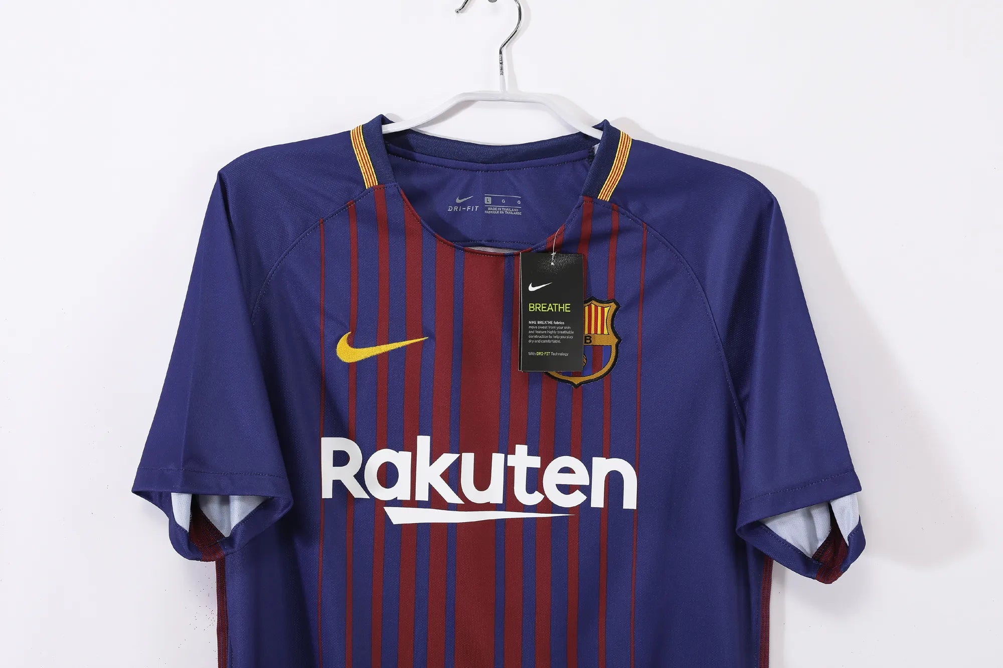 17/18 Barcelona Retro - Home Kit