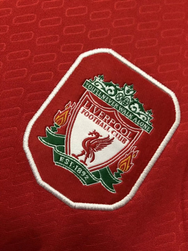 Liverpool 2004-05 Retro - Home (UCL)
