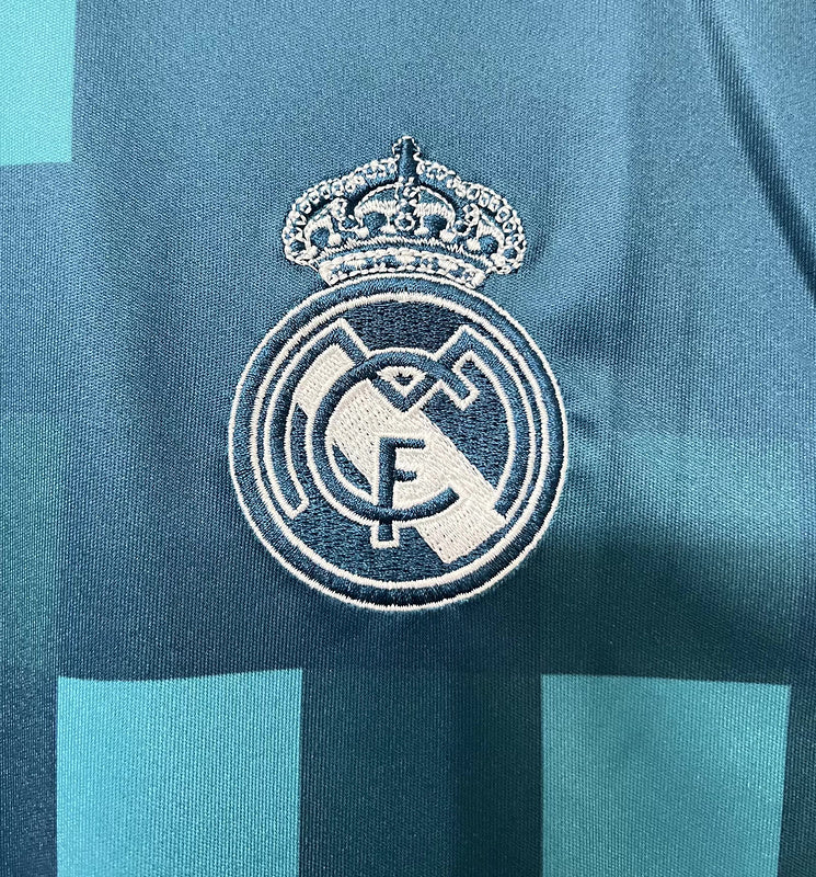 Real Madrid 2017-18 Retro - Third