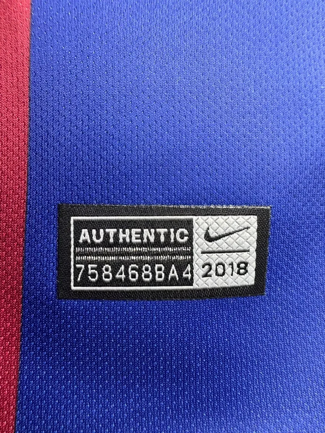 18/19 Barcelona Retro - Home Kit