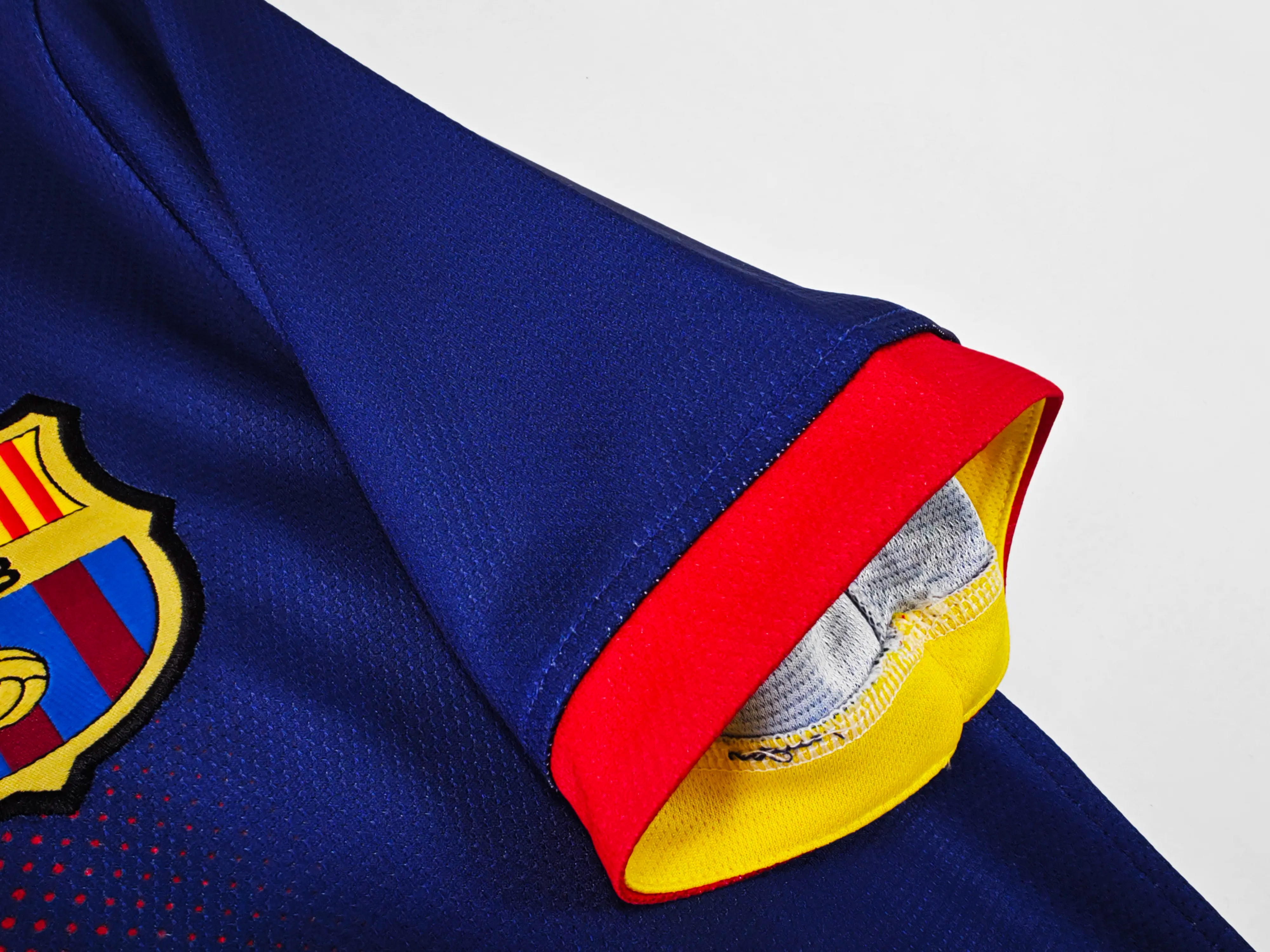 12/13 Barcelona Retro - Home Kit