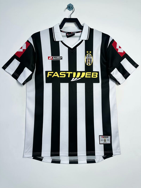 Juventus 2001-02 Retro - Home