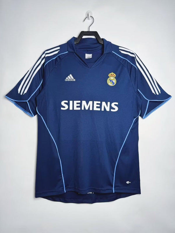 Real Madrid 2005-06 Retro - Away