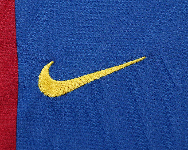 Barcelona 2006-07 Retro - Home Kids Kit