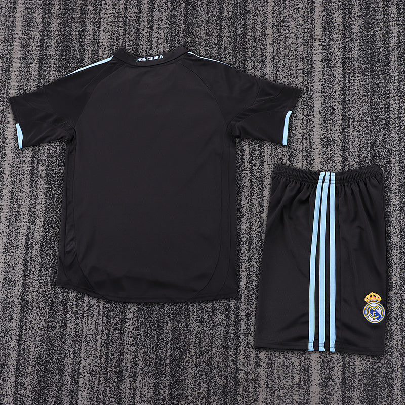 Real Madrid 2009-10 Retro - Away Kids Kit