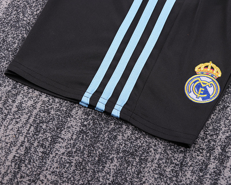 Real Madrid 2009-10 Retro - Away Kids Kit