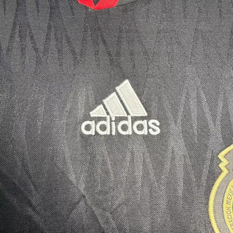 Mexico 2010 Retro - Away